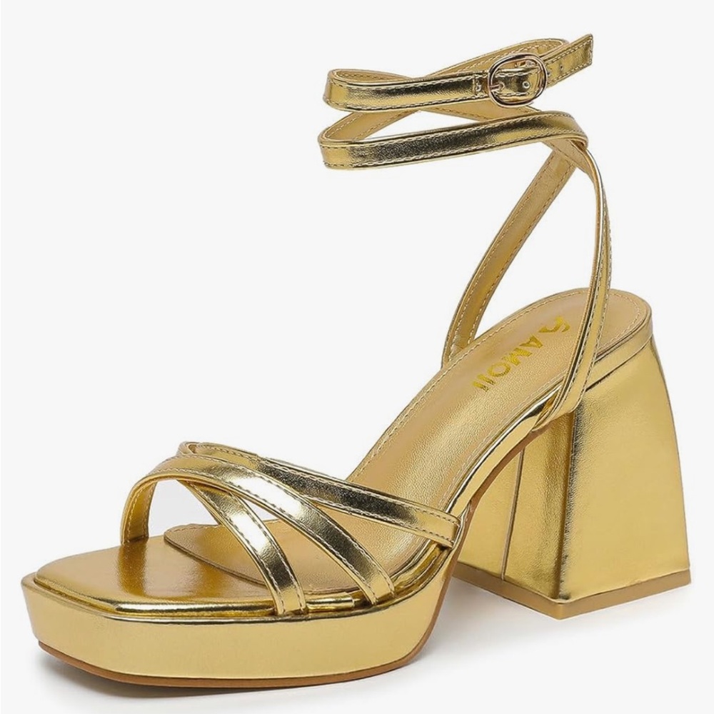 Never worn gold platform chunky sandal heels, size 7.5